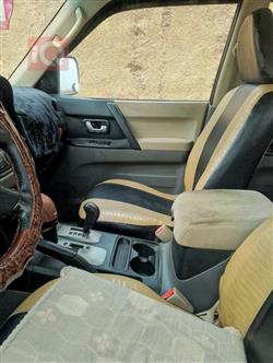 ميتسوبيشي باجيرو